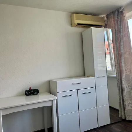 Apartment 160